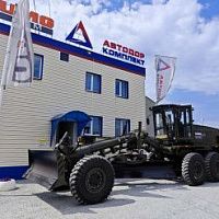 Автогрейдер UMG ДЗ-250 с жесткой рамой и гидромеханической КПП